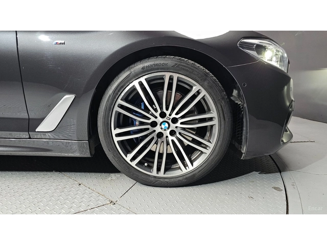 BMW 530 M-SPORT PLUS* ПОДГРЕВ* ОБДУХВАНЕ* ШИБИДАХ* 360* HU - автомобили, коли, обяви за нови и употребявани 4