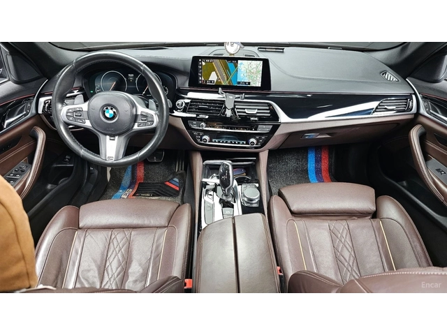 BMW 530 M-SPORT PLUS* ПОДГРЕВ* ОБДУХВАНЕ* ШИБИДАХ* 360* HU - автомобили, коли, обяви за нови и употребявани 6