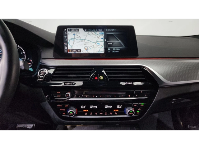 BMW 530 M-SPORT* КОЖА* ПОДГРЕВ* ШИБИДАХ* КАМЕРА* - автомобили, коли, обяви за нови и употребявани 10