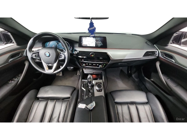 BMW 530 M-SPORT* КОЖА* ПОДГРЕВ* ШИБИДАХ* КАМЕРА* - автомобили, коли, обяви за нови и употребявани 5