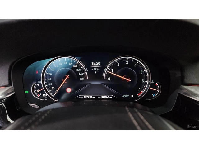 BMW 530 M-SPORT* КОЖА* ПОДГРЕВ* ШИБИДАХ* КАМЕРА* - автомобили, коли, обяви за нови и употребявани 6