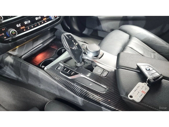 BMW 530 M-SPORT* КОЖА* ПОДГРЕВ* ШИБИДАХ* КАМЕРА* - автомобили, коли, обяви за нови и употребявани 7