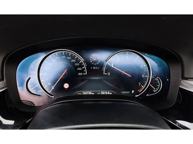 BMW 530 M* SPORT* ДИСТРОНИК* ХЕДЪП* LANE* ASSIST* - автомобили, коли, обяви за нови и употребявани 11