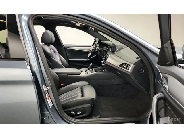 BMW 530 M* SPORT* ДИСТРОНИК* ХЕДЪП* LANE* ASSIST* - автомобили, коли, обяви за нови и употребявани 13