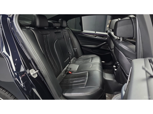 BMW 530 М* ОБДУХВАНЕ* ПОДГРЕВ* 360 КАМЕРА* HEADUP - автомобили, коли, обяви за нови и употребявани 11