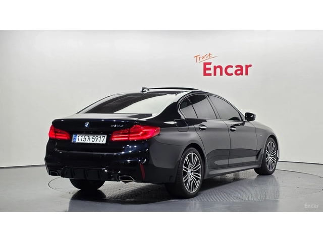 BMW 530 М* ОБДУХВАНЕ* ПОДГРЕВ* 360 КАМЕРА* HEADUP - автомобили, коли, обяви за нови и употребявани 2