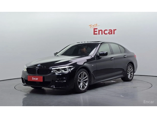 BMW 530 M* SPORT* ОБДУХВАНЕ* ДИСТРОНИК* ХЕДЪП* - автомобили, коли, обяви за нови и употребявани 0