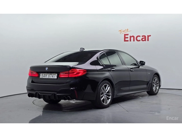 BMW 530 M* SPORT* ОБДУХВАНЕ* ДИСТРОНИК* ХЕДЪП* - автомобили, коли, обяви за нови и употребявани 1