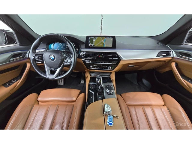 BMW 530 M* SPORT* ОБДУХВАНЕ* ДИСТРОНИК* ХЕДЪП* - автомобили, коли, обяви за нови и употребявани 5