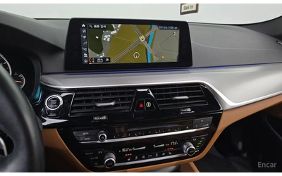 BMW 530 M* SPORT* ОБДУХВАНЕ* ДИСТРОНИК* ХЕДЪП* - автомобили, коли, обяви за нови и употребявани 7