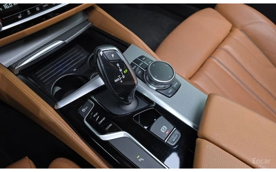BMW 530 M* SPORT* ОБДУХВАНЕ* ДИСТРОНИК* ХЕДЪП* - автомобили, коли, обяви за нови и употребявани 9