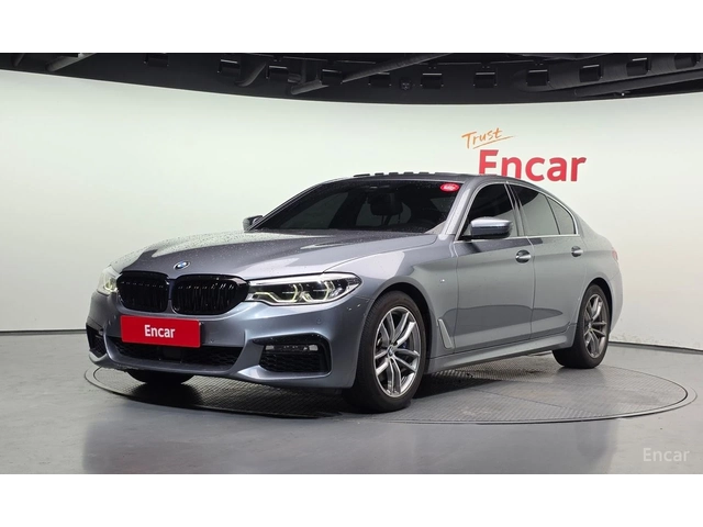 BMW 530 M* SPORT* HARMON* KARDON* ОБДУХВАНЕ* ДИСТРОНИК* ХЕ - автомобили, коли, обяви за нови и употребявани 0
