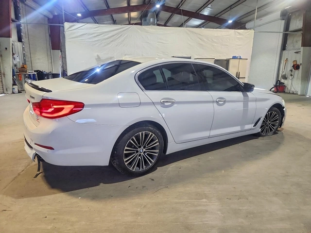 BMW 530 XI* ПОДГРЕВ* ШИБИДАХ* КАМЕРА* АМБИЕНТНО* BUY NOW* - автомобили, коли, обяви за нови и употребявани 2