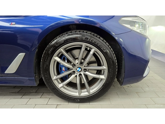 BMW 530 xDrive M-SPORT* HUD* КОЖА* НАВИ* ПАНО - автомобили, коли, обяви за нови и употребявани 15