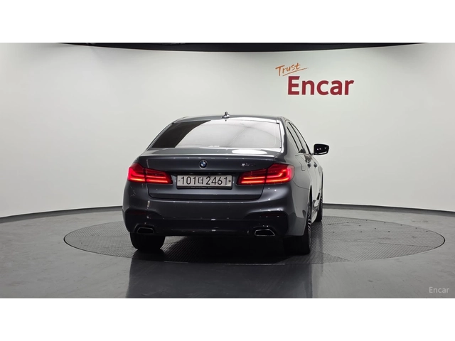 BMW 530 M SPORT PLUS* HUD* КОЖА* ОБДУХВ* НАВИ* ПАНО - автомобили, коли, обяви за нови и употребявани 3