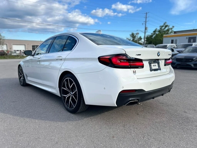 BMW 530 i xDrive M SPORT* HARMAN KARDON* PANORAMA* КАМЕРА* - автомобили, коли, обяви за нови и употребявани 6