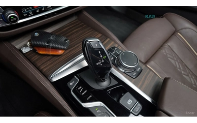 BMW 530 * FULL* M PACK* 360* Ambient Light* Head-up* - автомобили, коли, обяви за нови и употребявани 6