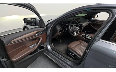BMW 530 * FULL* M PACK* 360* Ambient Light* Head-up* - автомобили, коли, обяви за нови и употребявани 7