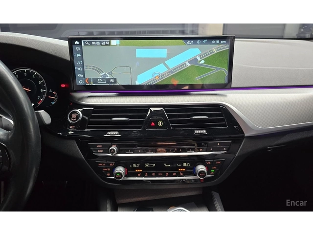 BMW 530 M* SPORT* ДИСТРОНИК* ХЕДЪП* LANE* ASSIST* - автомобили, коли, обяви за нови и употребявани 8