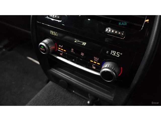 BMW 530 xDrive M PACK* 360* ДИГ ТАБЛО* DISTRO* ОБДУХ* LANE - автомобили, коли, обяви за нови и употребявани 11