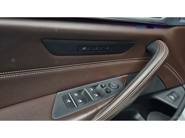 BMW 530 xDrive M PACK* 360* ДИГ ТАБЛО* DISTRO* ОБДУХ* LANE - автомобили, коли, обяви за нови и употребявани 13