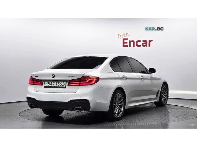 BMW 530 xDrive M PACK* 360* ДИГ ТАБЛО* DISTRO* ОБДУХ* LANE - автомобили, коли, обяви за нови и употребявани 1