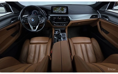 BMW 530 i xDrive M SPORT* BOWERS & WILKINS* DISTRONIC* - автомобили, коли, обяви за нови и употребявани 7