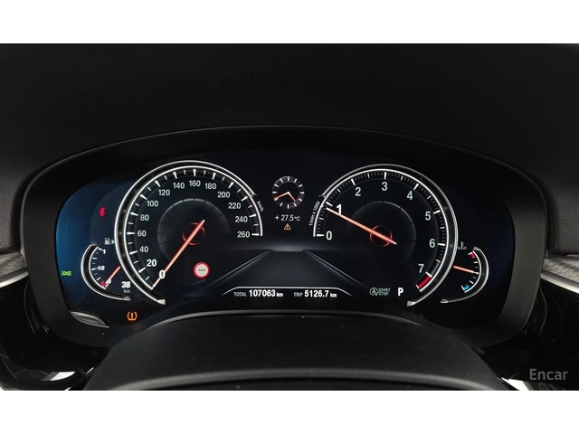 BMW 530 i xDrive M SPORT* BOWERS & WILKINS* DISTRONIC* - автомобили, коли, обяви за нови и употребявани 9