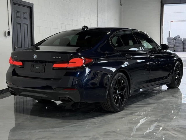 BMW 530 i* XDRIVE* M SPORT* HEAD UP* ШИБИДАХ* КАМЕРА - автомобили, коли, обяви за нови и употребявани 2