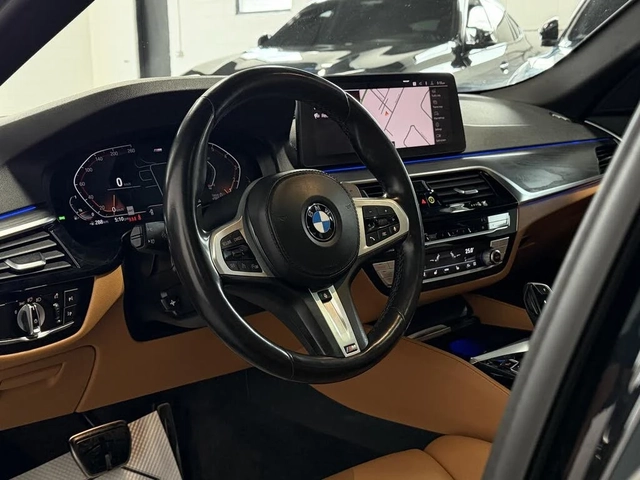 BMW 530 i* XDRIVE* M SPORT* HEAD UP* ШИБИДАХ* КАМЕРА - автомобили, коли, обяви за нови и употребявани 7