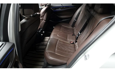 BMW 530 d Luxury Plus - автомобили, коли, обяви за нови и употребявани 11