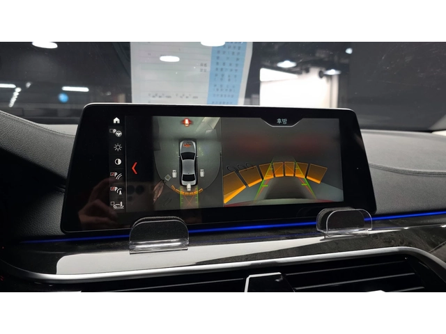 BMW 530 d Luxury Plus - автомобили, коли, обяви за нови и употребявани 14