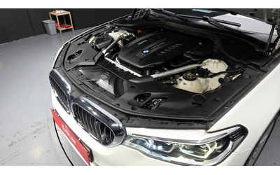 BMW 530 d Luxury Plus - автомобили, коли, обяви за нови и употребявани 6