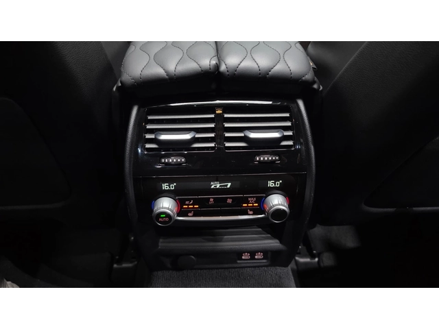 BMW 530 i M Sport - автомобили, коли, обяви за нови и употребявани 13