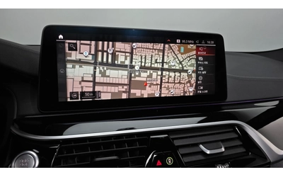 BMW 530 i M Sport - автомобили, коли, обяви за нови и употребявани 15