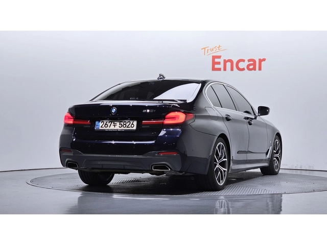 BMW 530 i M Sport - автомобили, коли, обяви за нови и употребявани 1