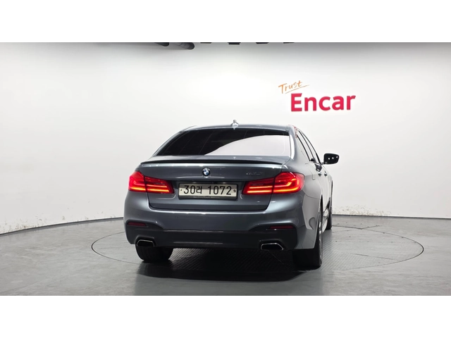 BMW 530 i M Sport Plus - автомобили, коли, обяви за нови и употребявани 3