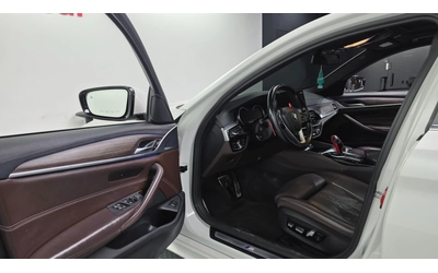 BMW 530 i M Sport Plus - автомобили, коли, обяви за нови и употребявани 8