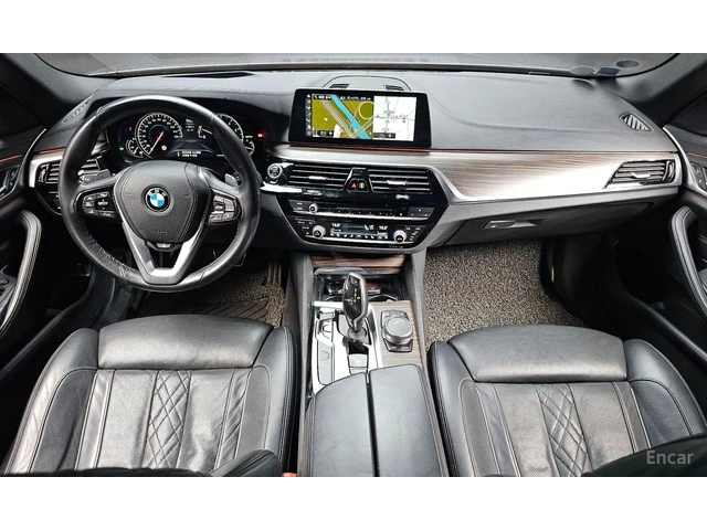 BMW 530 M Sport Plus - автомобили, коли, обяви за нови и употребявани 7