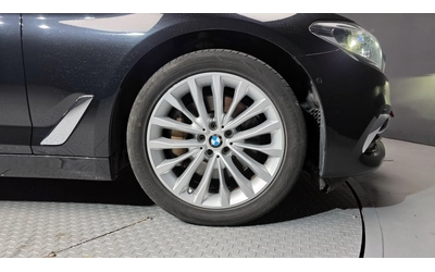 BMW 530 xDrive Luxury - автомобили, коли, обяви за нови и употребявани 16