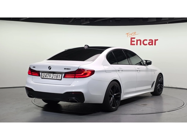 BMW 530 M Sport Plus - автомобили, коли, обяви за нови и употребявани 1