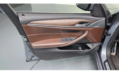 BMW 530 M Sport Plus - автомобили, коли, обяви за нови и употребявани 7