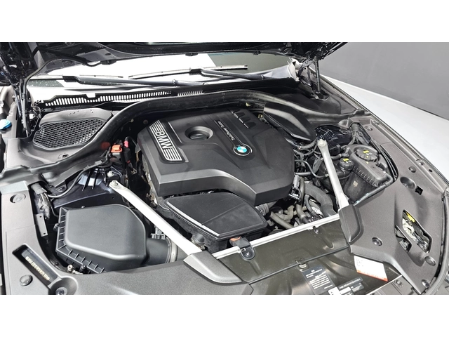 BMW 530 530i xDrive M Sport Plus | HUD | 360  | Soft Close - автомобили, коли, обяви за нови и употребявани 4
