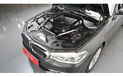 BMW 530 Luxury Plus (G30) - автомобили, коли, обяви за нови и употребявани 7