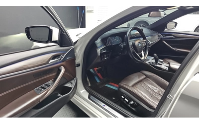 BMW 530 530i xDrive M Sport Plus | HUD | 360  | Памет - автомобили, коли, обяви за нови и употребявани 12