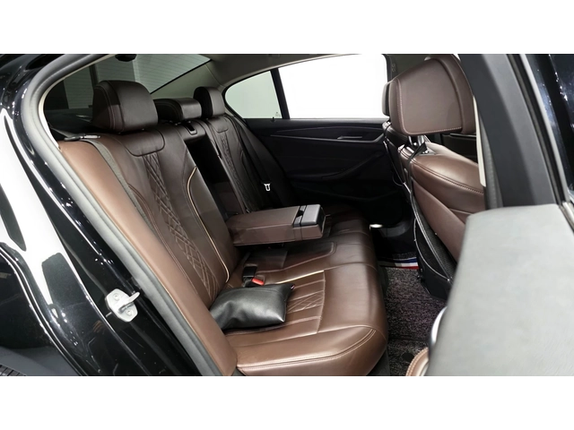 BMW 530 530i xDrive Luxury Plus| HUD| Адаптивен круиз| Пам - автомобили, коли, обяви за нови и употребявани 15