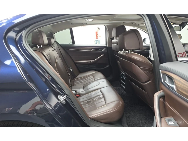 BMW 530 i xDrive Luxury Plus | ОБДУХВАНЕ | HEAD-UP | - автомобили, коли, обяви за нови и употребявани 9