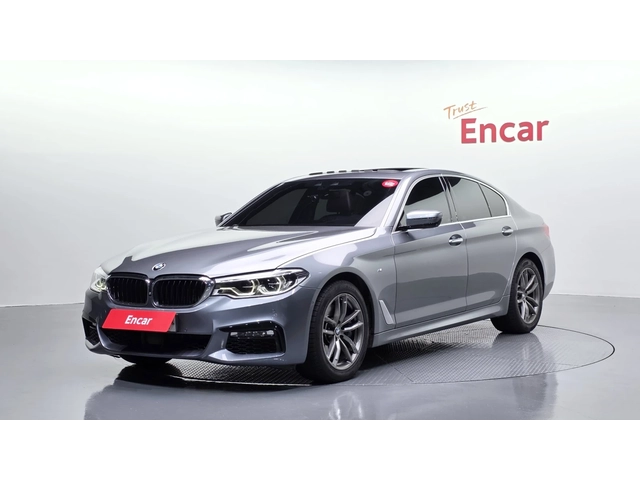 BMW 530 M Sport Plus - автомобили, коли, обяви за нови и употребявани 0