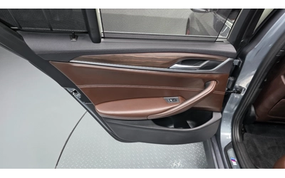BMW 530 M Sport Plus - автомобили, коли, обяви за нови и употребявани 8