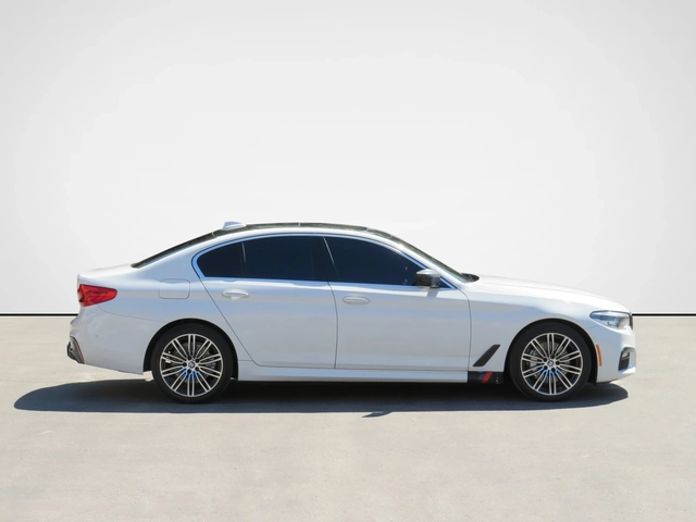 BMW 530 i xDrive M Sport | HUD | 360  | CarPlay - автомобили, коли, обяви за нови и употребявани 3